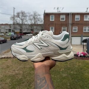 New Balance Men’s 9060 Sneaker